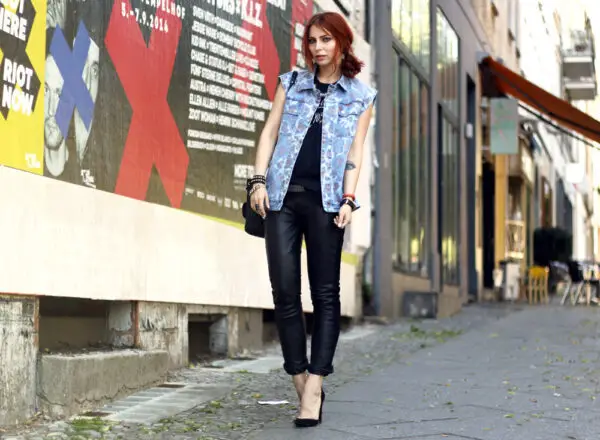 8-denim-jacket-with-rocker-chic-outfit