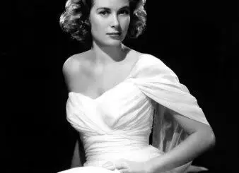 grace-kelly-inspired-hairstyle