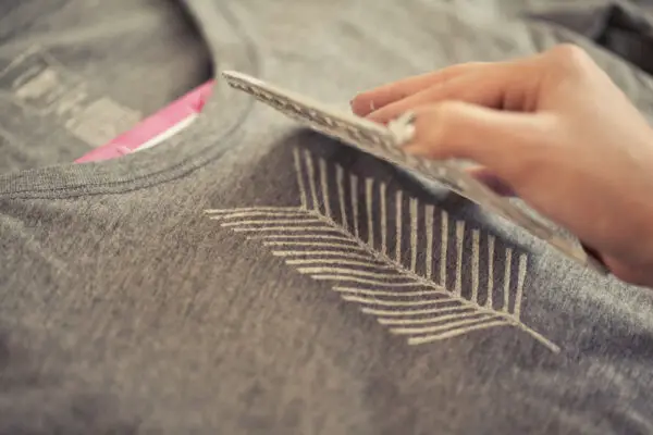 how-to-make-a-rubber-stamp-print-t-shirt-tutorial