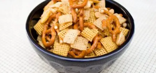 sweet-and-spicy-chex-mix-recipe