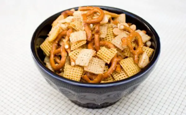 sweet-and-spicy-chex-mix-recipe