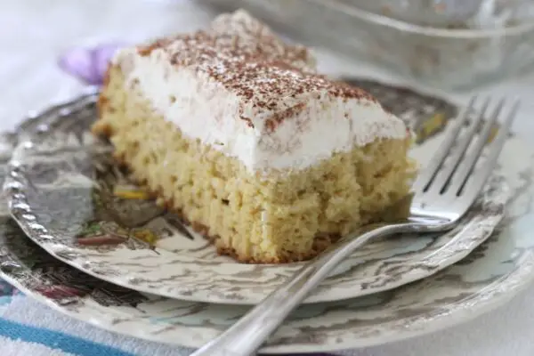 tres-leches-cake-with-whipped-cream-recipe