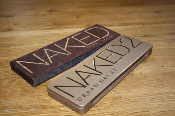 urban-decay-naked-2-palette-swatches1