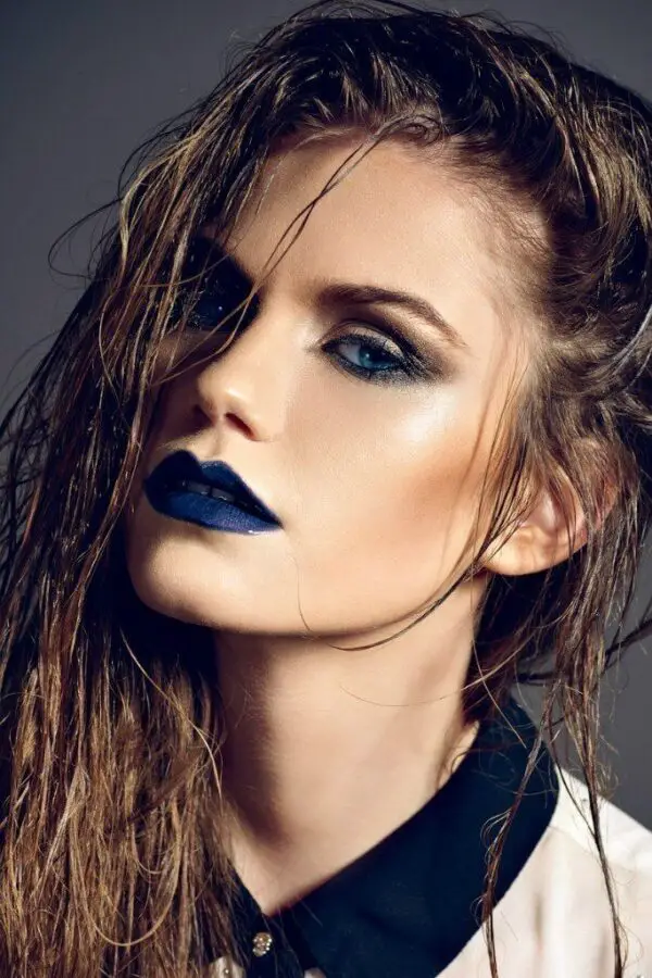 cool-blue-lips