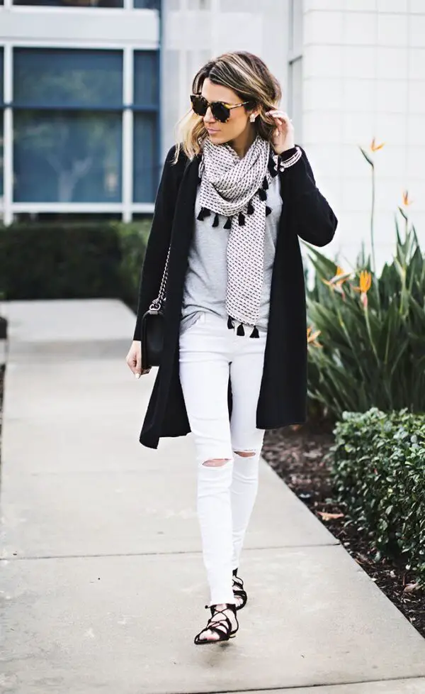 distressed-white-jeans