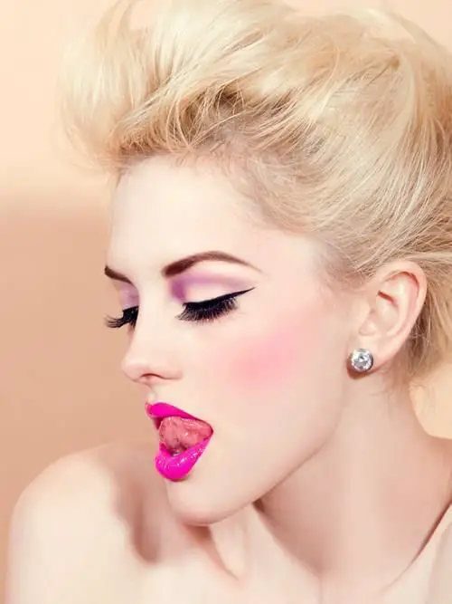 hot-pink-candy-lips