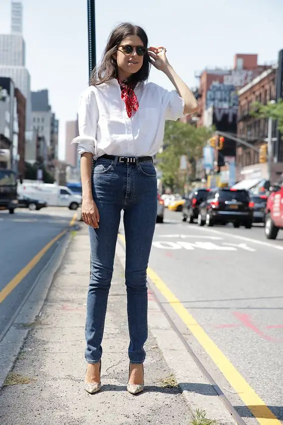 jeans-high-waisted-classic-with-a-twist-outfit