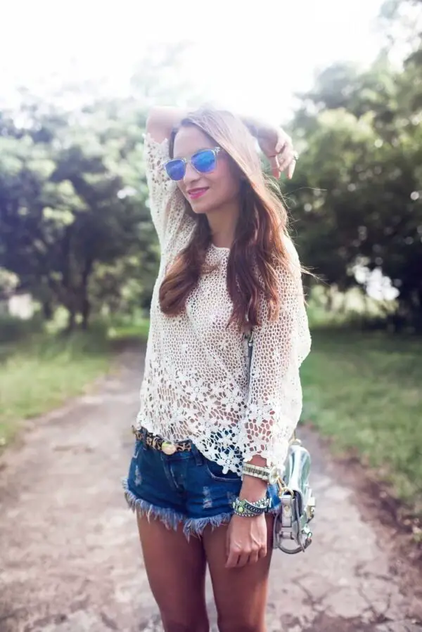 lace-top-and-daisy-dukes