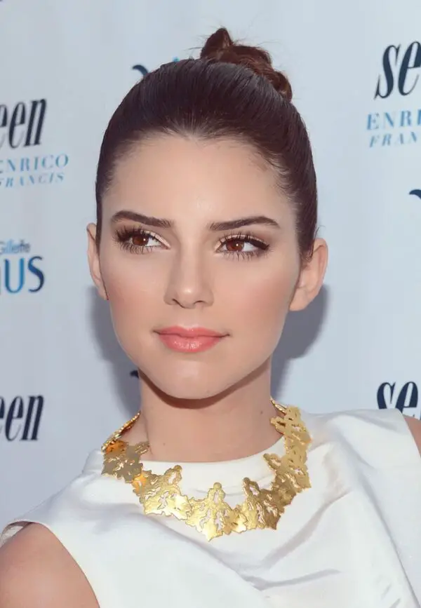 perfect-makeup-on-kendall-jenner
