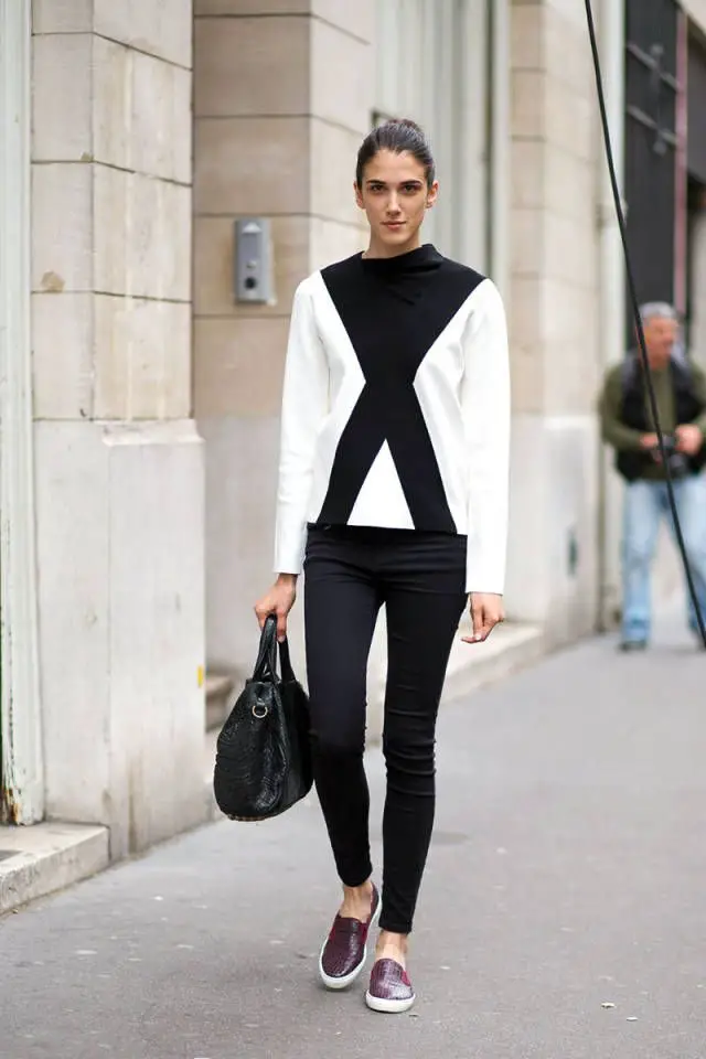 plain-black-and-white-jumper