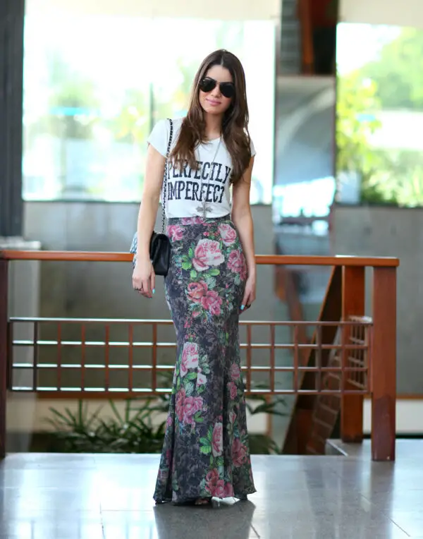 skirt-in-dark-florals-with-statement-shirt