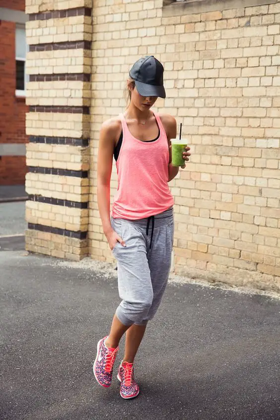 sporty-outfit-sweatpants-and-neon-tank-top